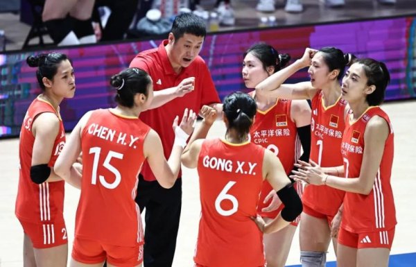融合配资 赵勇：年轻女排队员经受了磨练