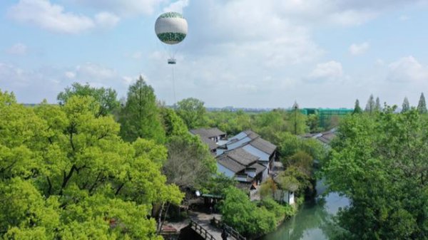 联美配资 一场秋天游览，等了近半个世纪